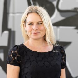 Hofkoeche-Wiesbaden-Veranstaltungskoeche-Simone-Gottschalk-Service